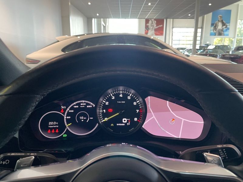 Porsche Cayenne bild 13