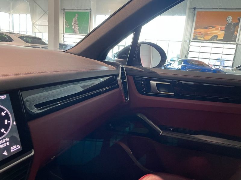 Porsche Cayenne bild 15