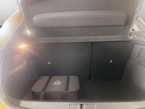 Peugeot e-208 bild 15