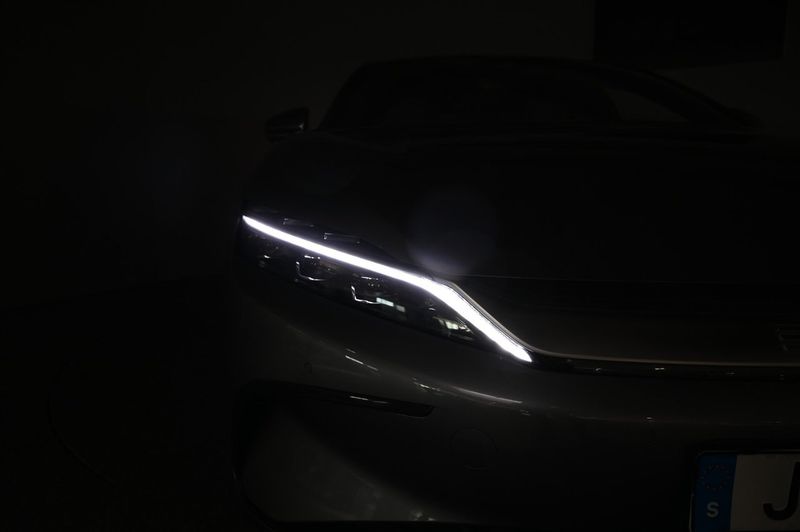 BYD Han bild 22
