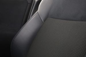 Toyota RAV4 bild 28