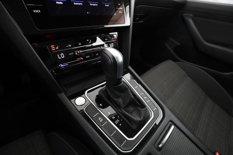 Volkswagen Passat bild 26