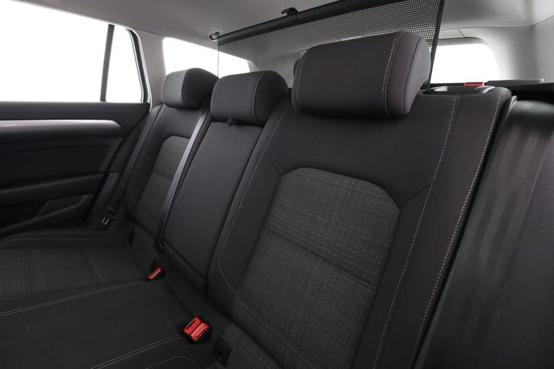 Volkswagen Passat bild 15