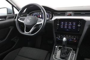 Volkswagen Passat bild 14