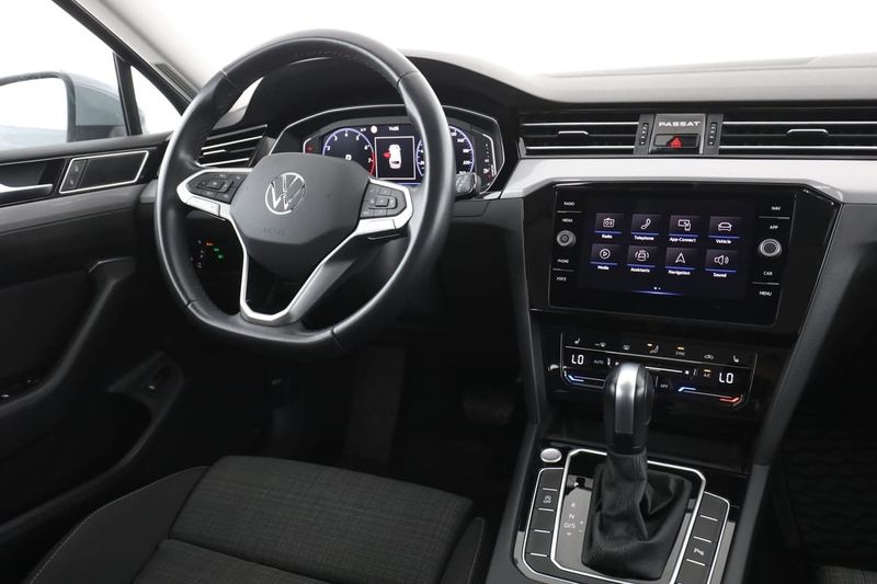 Volkswagen Passat bild 14