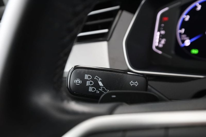 Volkswagen Passat bild 37