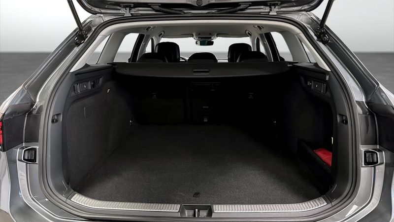 Volkswagen Passat bild 12