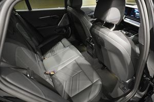 BMW i5 bild 8