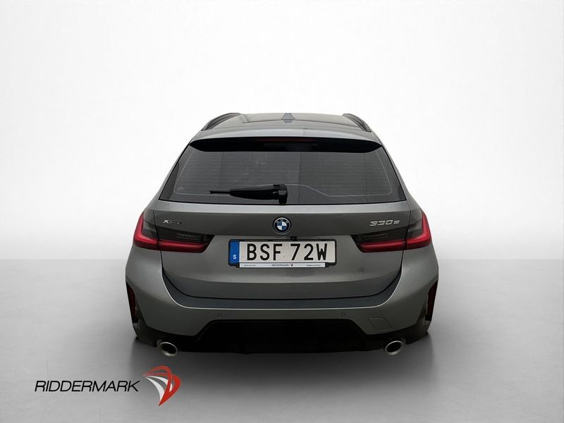 BMW 330 bild 6