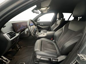 BMW 330 bild 11