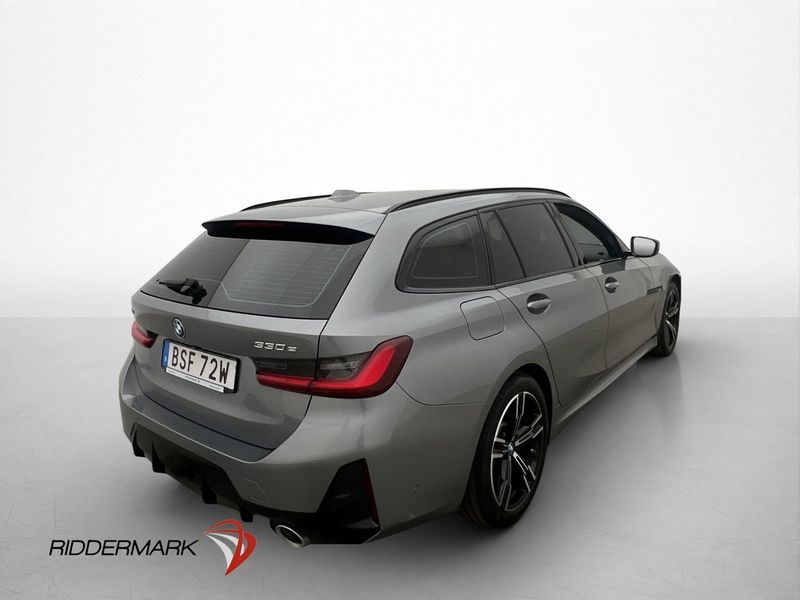 BMW 330 bild 8