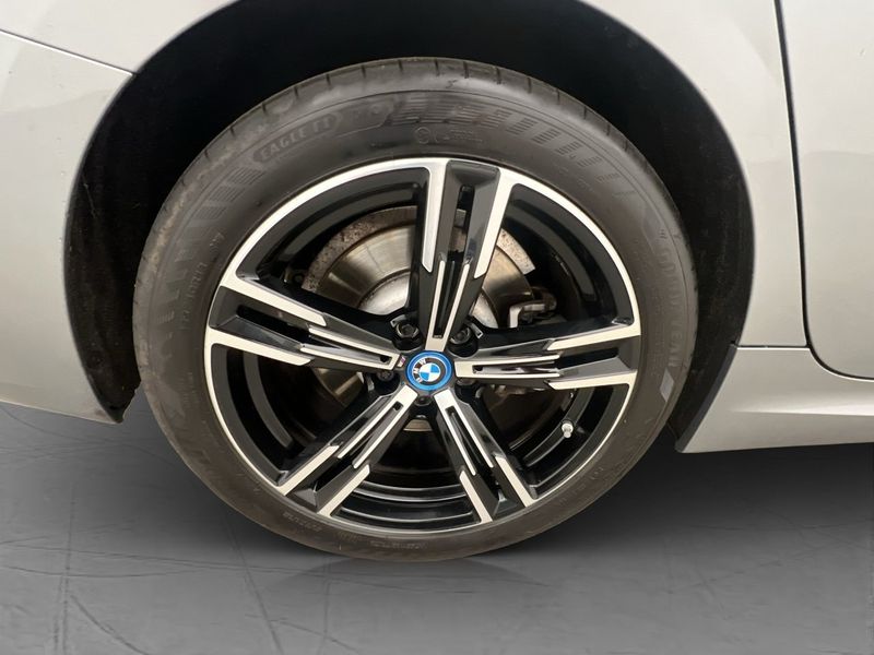 BMW 330 bild 36