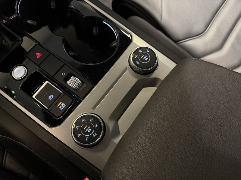 Volkswagen Touareg bild 19