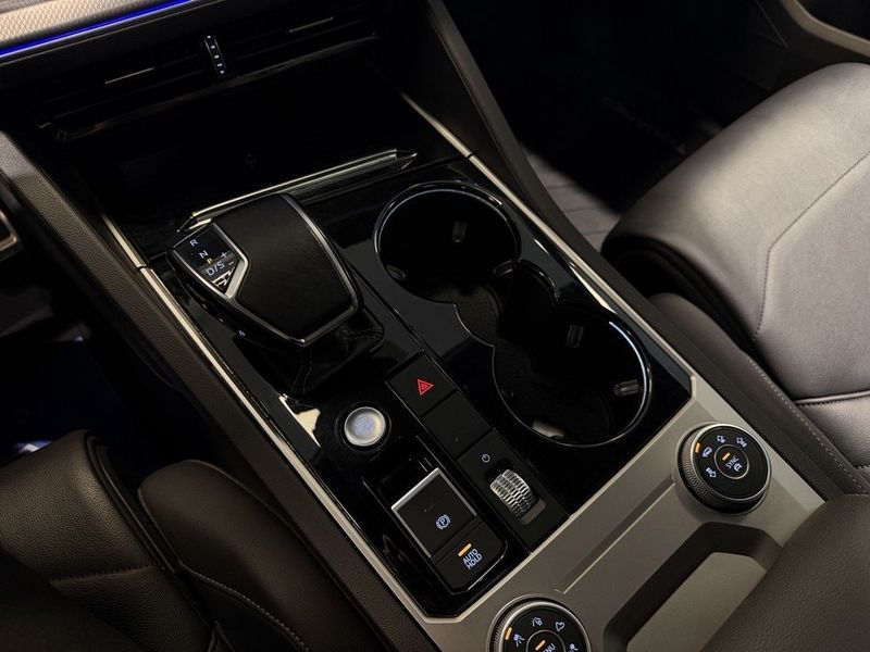 Volkswagen Touareg bild 18