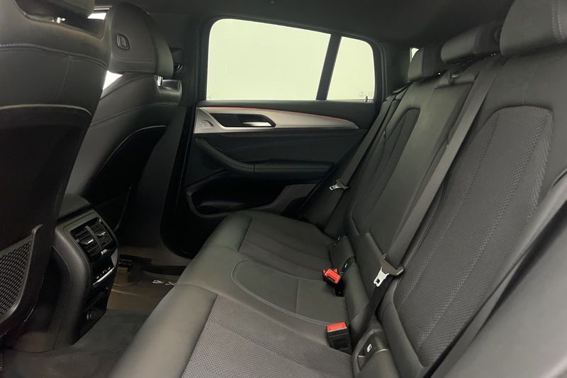 BMW X4 bild 12