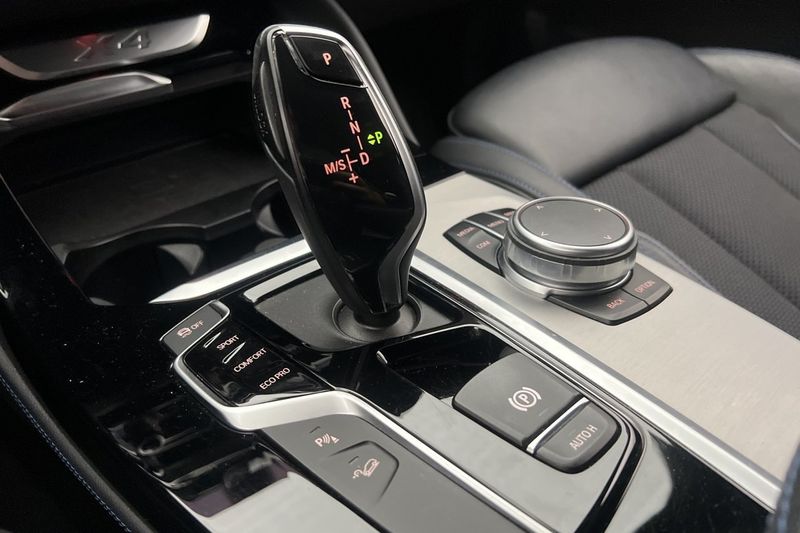 BMW X4 bild 23