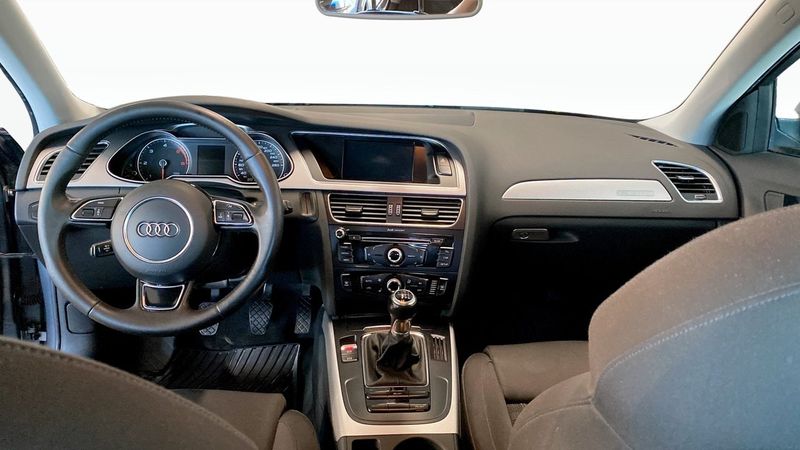 Audi A4 bild 10