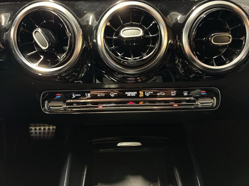 Mercedes B180 bild 22