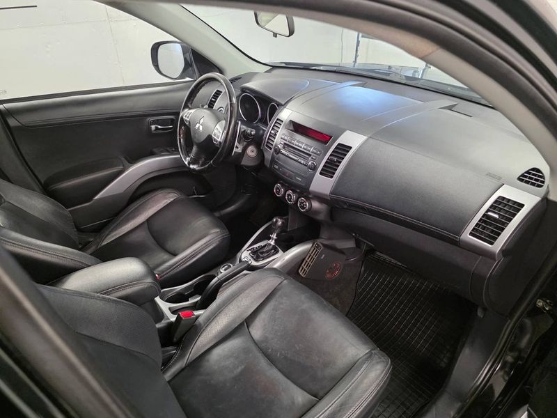 Mitsubishi Outlander bild 6