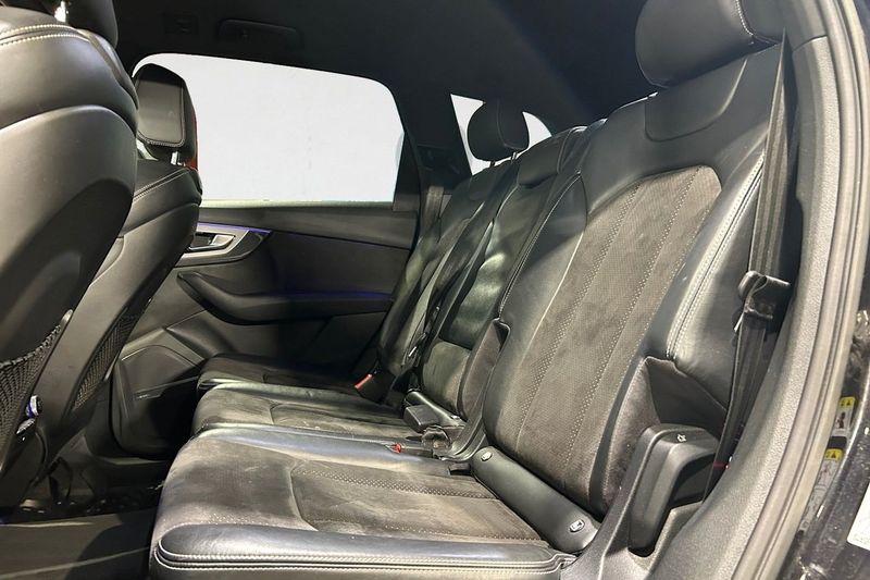 Audi Q7 bild 14