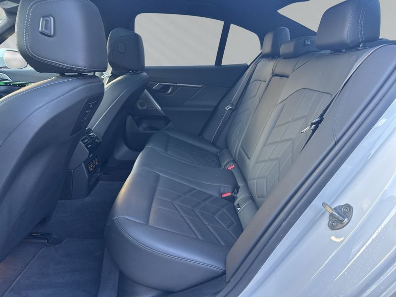 BMW 550 bild 15