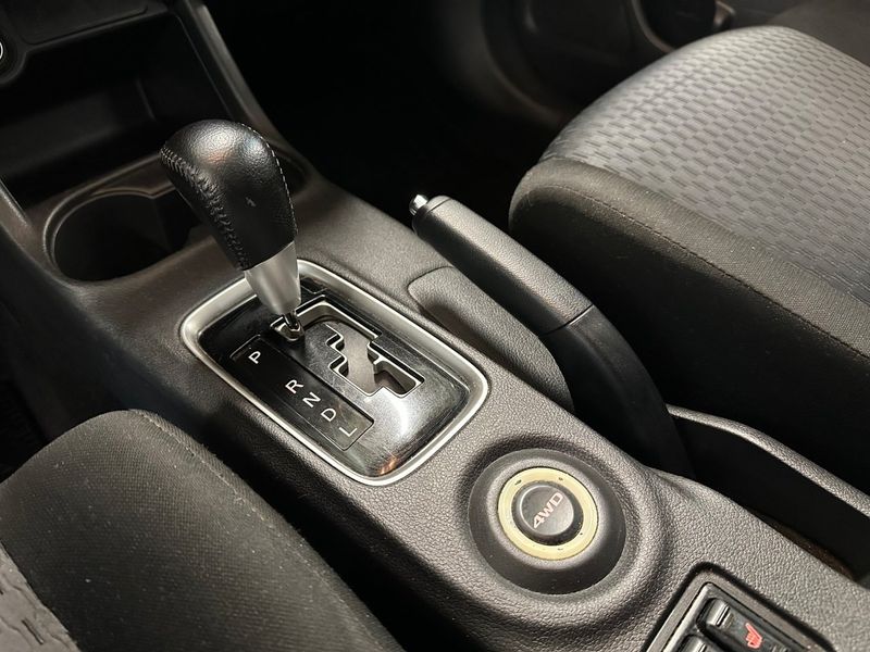 Mitsubishi Outlander bild 10