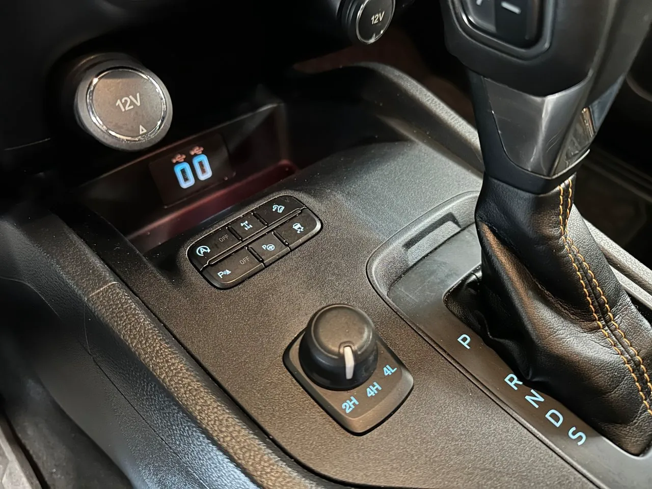Vehicle image 21