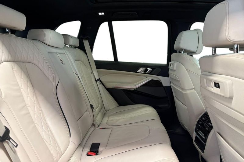 BMW X5 bild 9