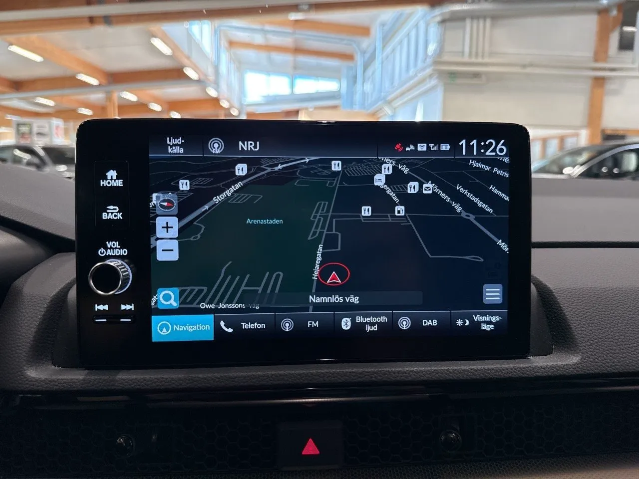Vehicle image 10
