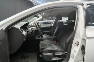 Volkswagen Passat bild 15