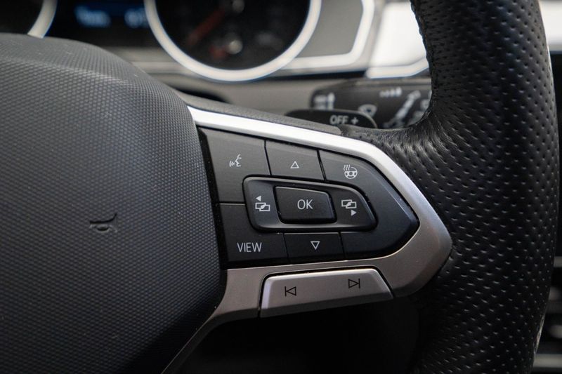 Volkswagen Passat bild 18