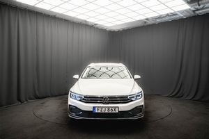 Volkswagen Passat bild 4