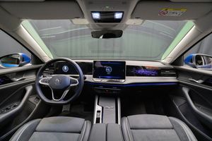 Volkswagen Passat bild 12