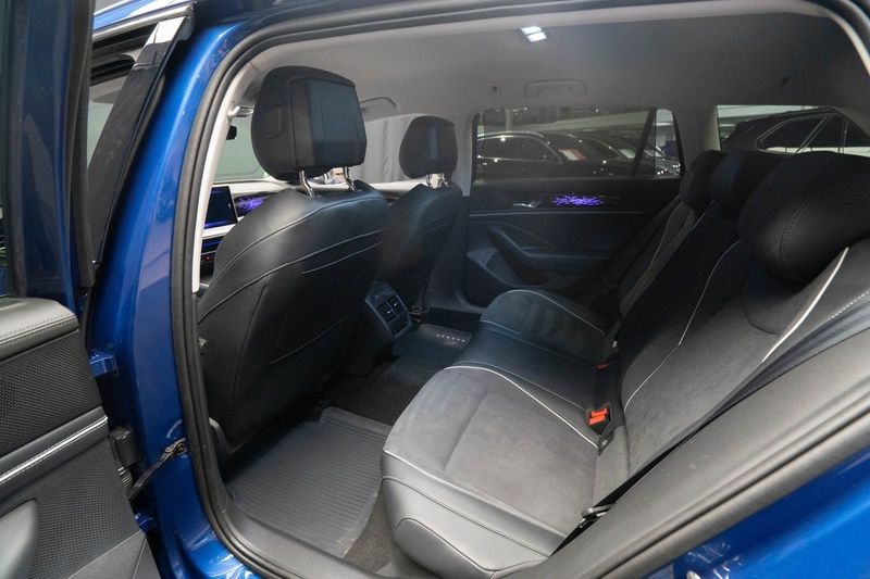 Volkswagen Passat bild 19