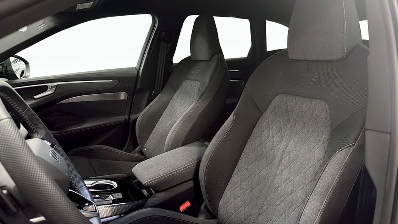 Audi A6 bild 9