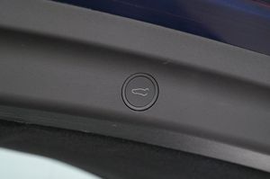 Tesla Model Y bild 22