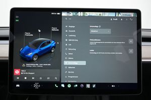 Tesla Model Y bild 11