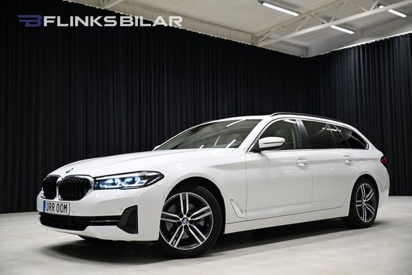 BMW 520 d xDrive Touring Pano Navi Skinn Backkamera D-Värm Drag - 2023
