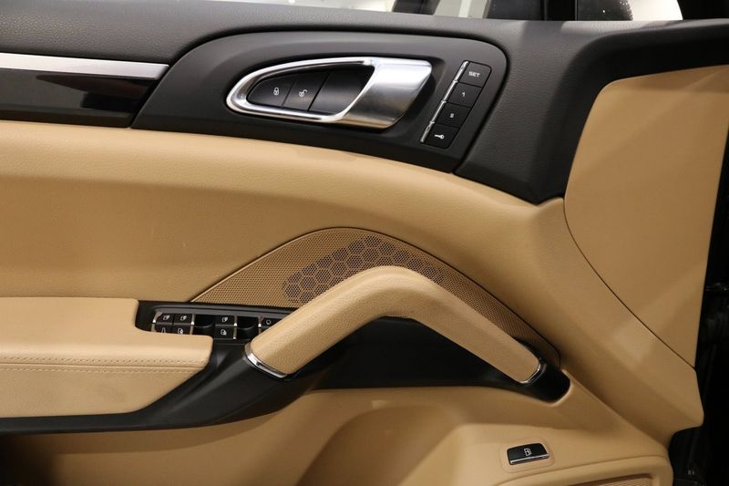 Porsche Cayenne bild 30