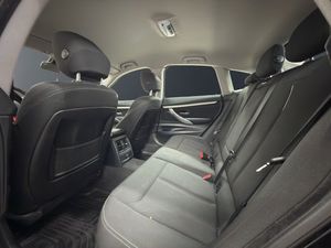 BMW 320 bild 9