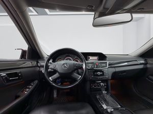 Mercedes E200 bild 10