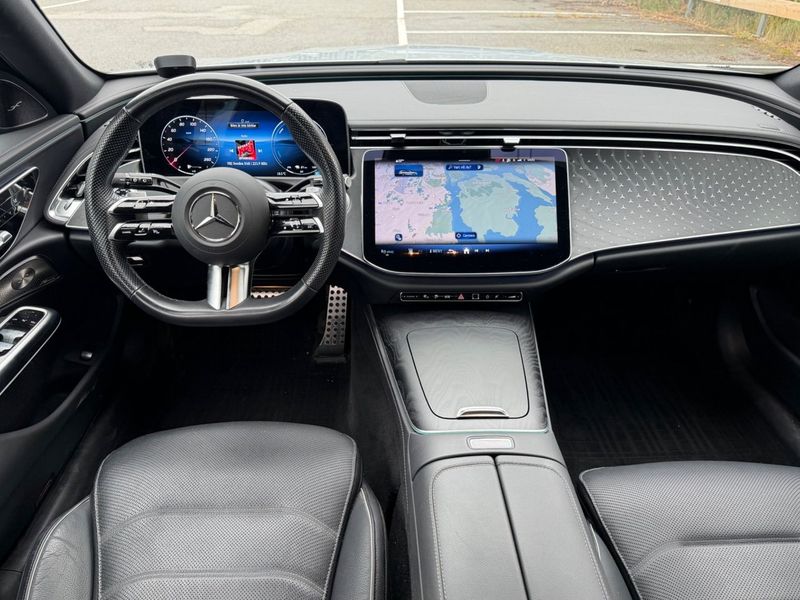 Mercedes E300 bild 8