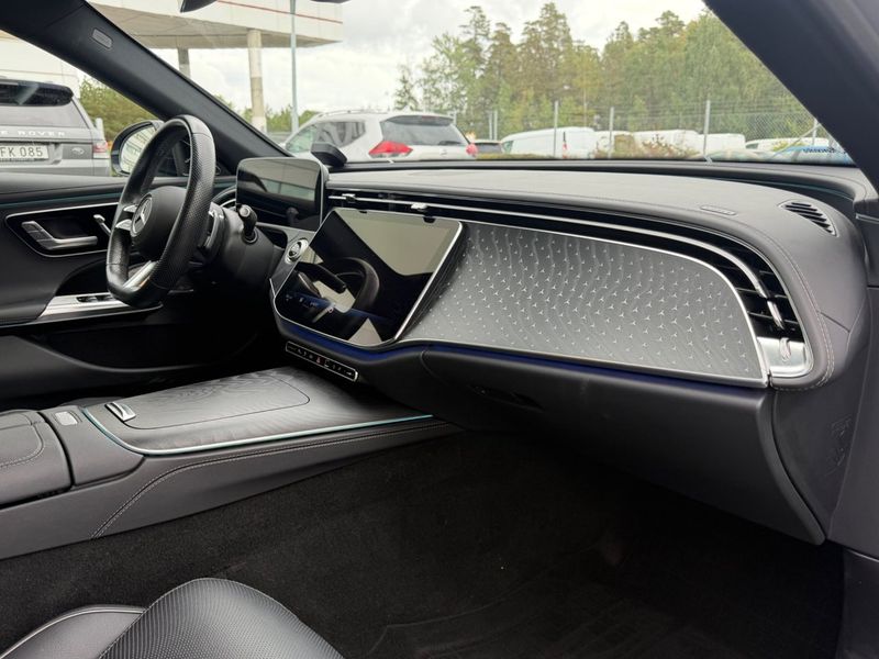 Mercedes E300 bild 16