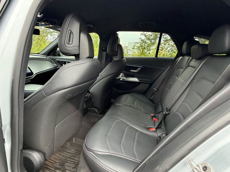 Mercedes E300 bild 12