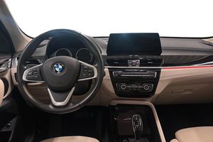 BMW X1 bild 8