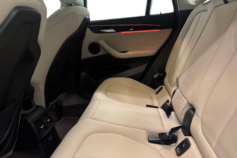 BMW X1 bild 11