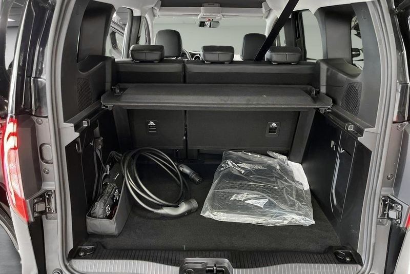 Mercedes EQT200 bild 14