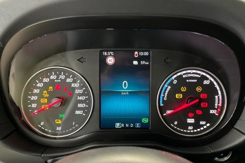 Mercedes EQT200 bild 10