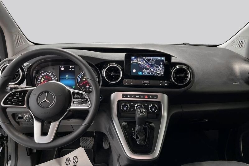 Mercedes EQT200 bild 7