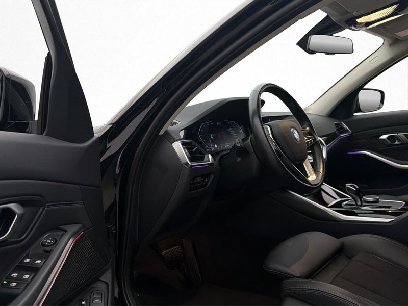 BMW 330 bild 10
